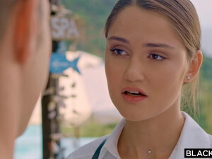 Негр чпокнул русскую и чешскую любовниц в межрасовом тройничке ЖМЖ